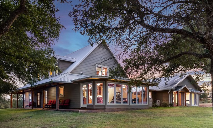 Giddings Other | Savage Ranch & Vineyard - 39 acres, upscale ranch, gourmet kitchen, pool/spa