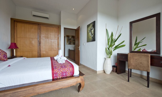 Tegal Mengkeb House | Sawah Town House A2 Pool View