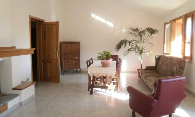 Nurachi Apartment | Scalas House - Three Bedroom Apartment, Sleeps 6