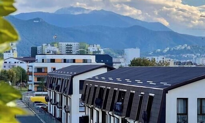 Tractorul Apartment | Scandiland Apartment w/private Parking,NetflixandHBO