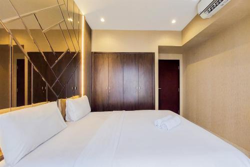 Bumi Serpong Damai Apartment | Scenic and Comfortable 2BR Branz BSD City Apartment By Travelio