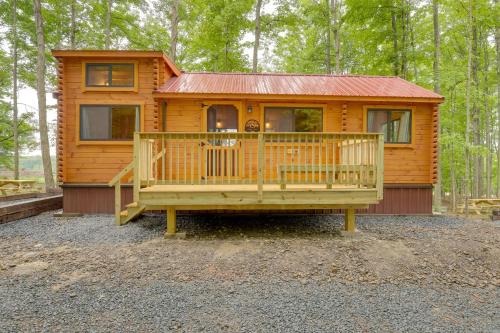 Cowanesque House | Scenic Deck and Grill Middlebury Center Retreat!