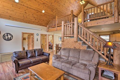 Hill City House | Scenic Hill City Cabin Hiking and ATV Trail Access