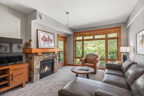 Snowmass Village House | Scenic Slopeside Haven The Snowmass Village Gem