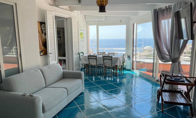 Positano City Centre House | Scenic view on Positano