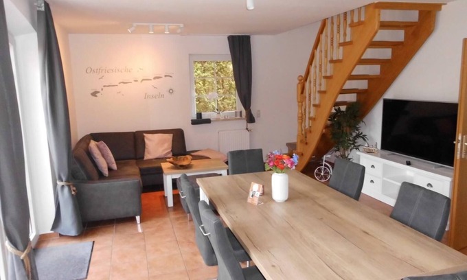 Norden House | Schönes Ferienhaus mit Getrenntem Apartment