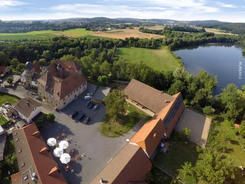 Redwitz an der Rodach Apartment | Schlossgut Franken - Schlossapartment Berthold