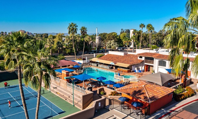 Arcadia Resort | Scottsdale Camelback Resort