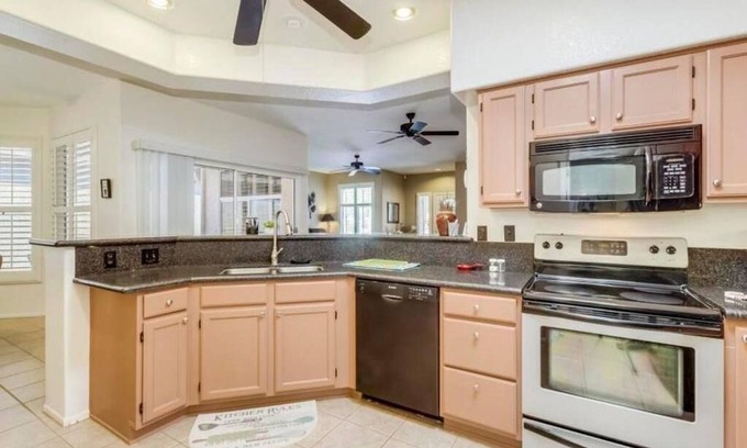 Sun City West House | SCW 55+ beautiful, clean, quiet neighborhood, fully furnished, monthly discount!