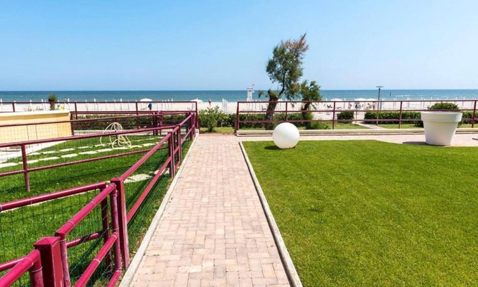 Senigallia Apartment | SE078- Senigallia, new sea front studio at the 'Pyramids'