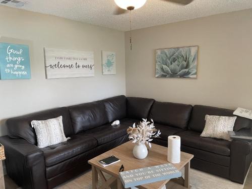 Sebastian Highlands Apartment | Sea Breeze in Sebastian