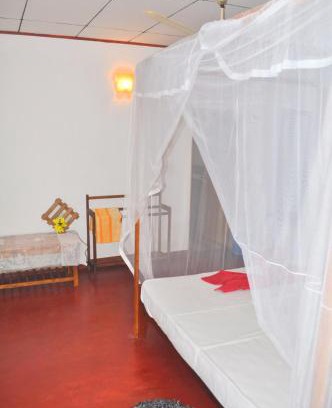 Talalla House | Sea Breeze Inn Talalla