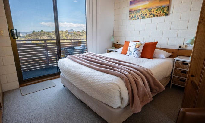 Scamander Villa | Sea Breeze Studio @ The Blue Seas