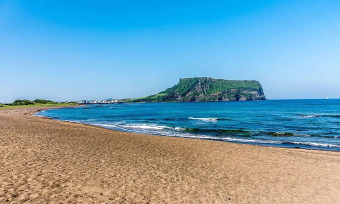 Seongsan House | Sea Dragon Pension