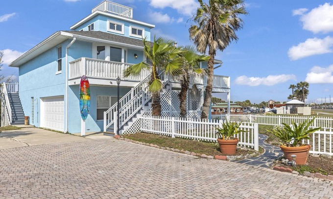 Flagler Beach House | Sea Forever Pet Friendly Sleeps 14 Large Family Home Close To The Beach With Ocean Views