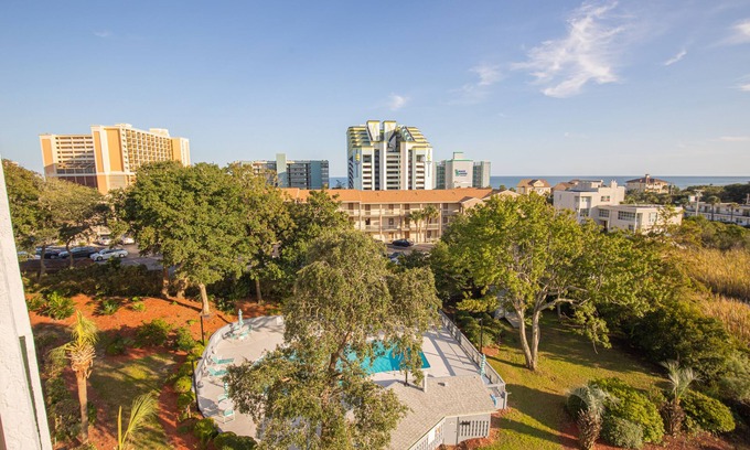 Myrtle Beach Condo | Sea Mark #505: Impressive Views for Miles of Beach & City *WiFi*HotTub*Pool*