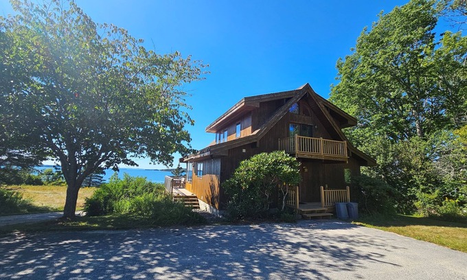 Deer Isle Ski Chalet | Sea-Scape - Contemporary Home on Penobscot Bay