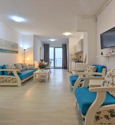 Olimp Apartment | Sea View 3-Room Apartment