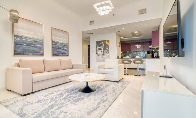 Dubai Marina Apartment | Sea Views from Living to Bedroom Perfect for Staycation, Dubai Marina by Deluxe Holiday Homes