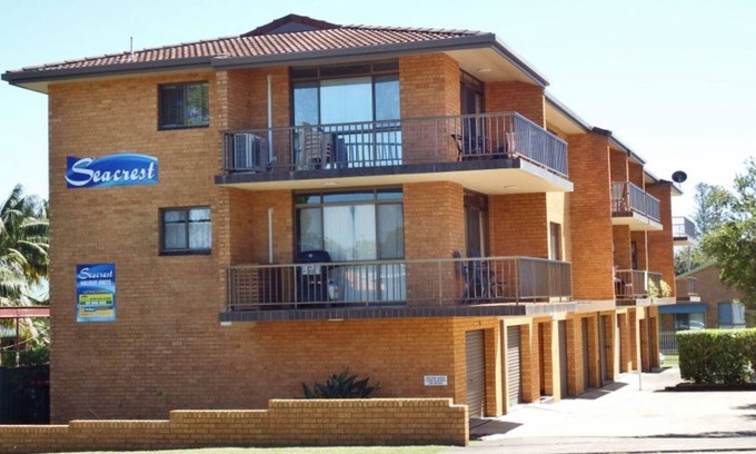 South West Rocks Apartment | Seacrest 6 - walk to the beach