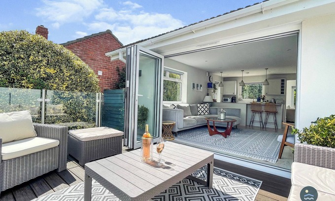 Weymouth House | Seafeathers - Luxury Holiday Home with Sea Views