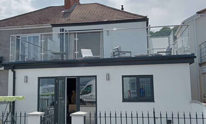 Mumbles House | Seafront Property