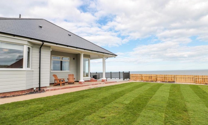 Filey House | Seapoint