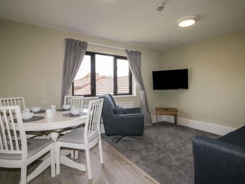 Littlehampton House | Seashell Suite at Marine Court