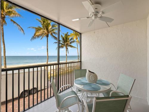 Mid Island Apartment | Seaside 106