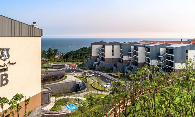 Jungmun Condo | Seaside Arden