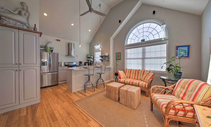 Buxton Cottage | Seaside Cottage w/Private Pier - 3 Miles to Beach