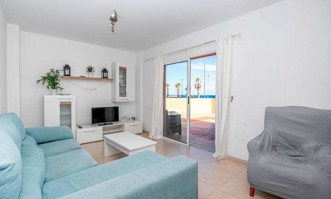 Puerto de Guimar Apartment | Seaside Escape, Pool & Terrace in Puertito Güímar