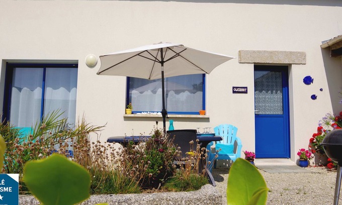 Plouguerneau House | Seaside in Pays des Abers, 2-bedroom, rated * Large leisure room.