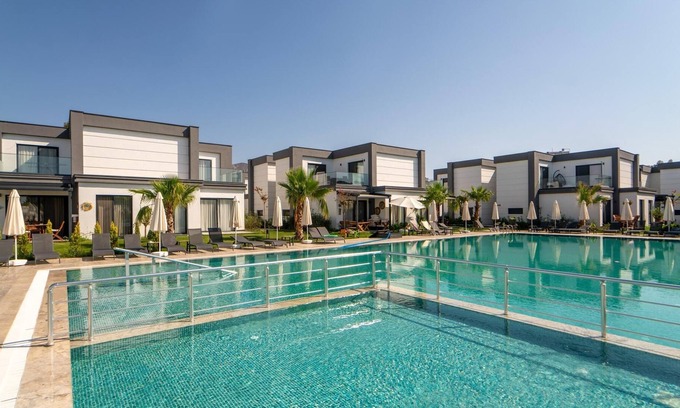 Turgutreis Villa | Seaside Serenity in Bodrum: Luxury Retreat w View