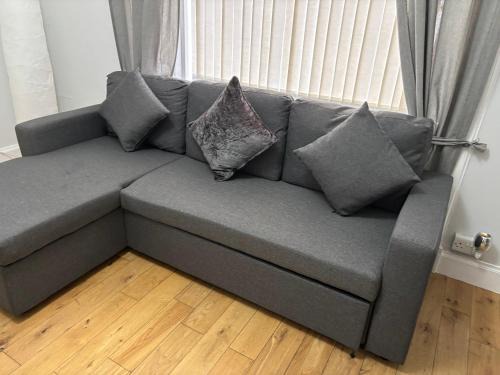 Largs Apartment | Seaside Snug