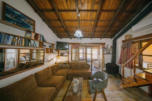 Agios Minas House | Seaside Wooden Cottage Retreat