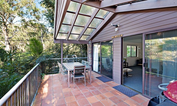 Macmasters Beach Cottage | Seaview Lodge - Cottage