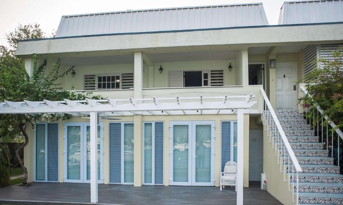 Montego Bay Hotel | Seawind Beach Apartments