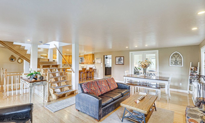 Bigfork Cabin | Secluded Bigfork Cabin w/Yard & Fire Pit!