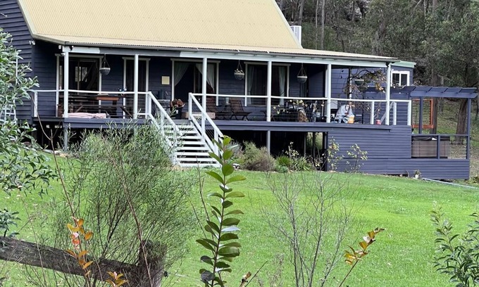Wollombi House | Secluded escape in Historic Wollombi