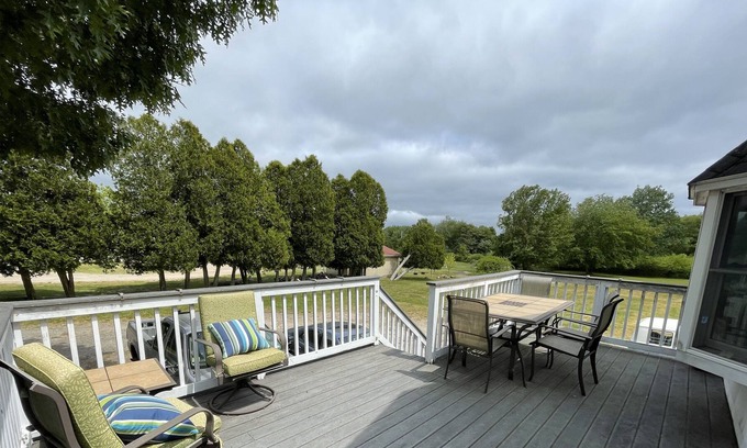 Misquamicut Apartment | Secluded Hideaway minutes from the ocean