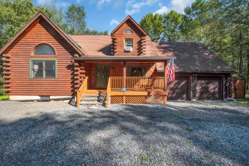 Newfoundland House | Secluded Log Cabin with Hot Tub Fire Pit Game Room