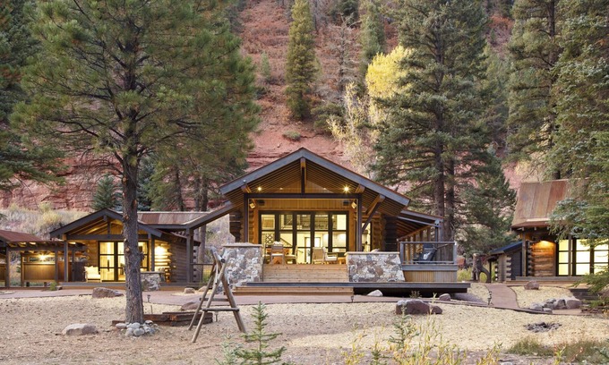 Dolores House | Secluded Luxury Nature Retreat- Private Cabins - Hot Tub - Drive to Telluride