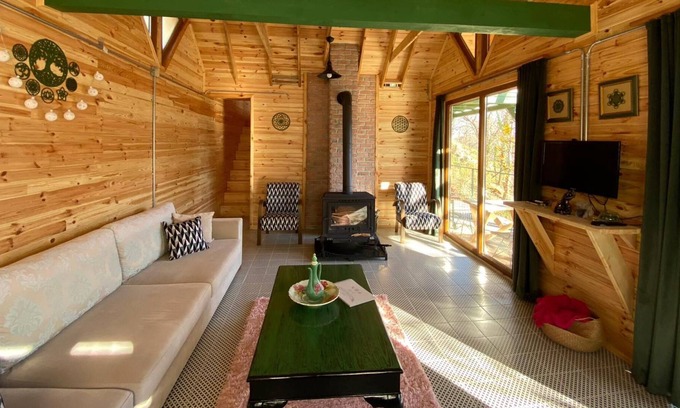 Sapanca House | Secluded Wooden House with Jacuzzi in Sapanca