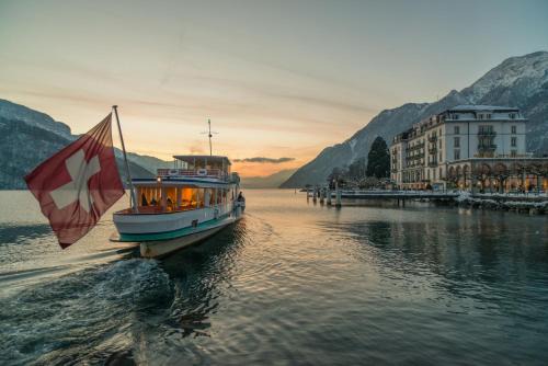 Brunnen Hotel | Seehotel Waldstätterhof Swiss Quality