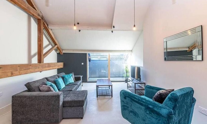 Preston Apartment | Self Catering Accommodation Preston