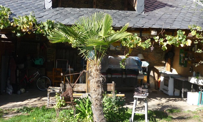 Toral de Merayo Cottage | Self catering cottage Las Tres Negrillas for 6 people