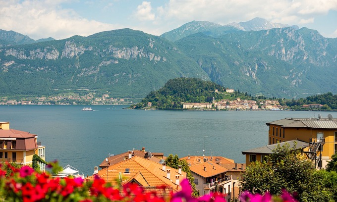Cadenabbia Apartment | SELF CHECK IN, PRIVATE PARKING, MESMERIZING VIEWS!