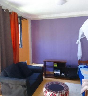 Kisumu House | Self Contained Studio around Alango School, Wathorego, Kajulu