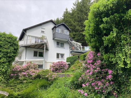 Sellerich Apartment | Sellerich Forest Hideaway